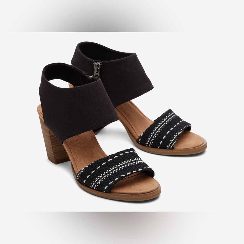 NWT! Toms Majorca Cutout Black Canvas/Stripe Size 6.5